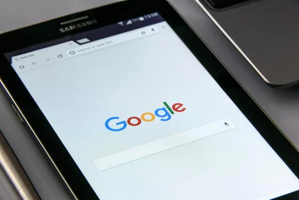 Meta tags and meta descriptions